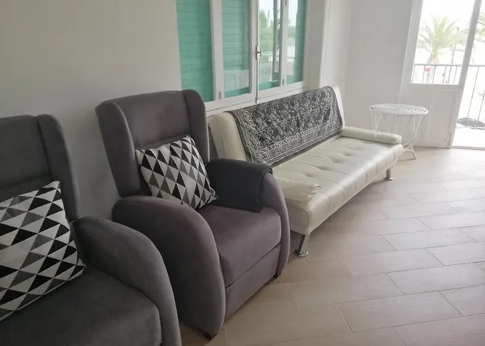 Piso En Primera Linea Con Wifi Y Vistas Al Mar
