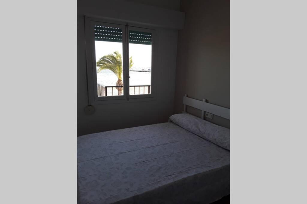 Piso En Primera Linea Con Wifi Y Vistas Al Mar Apartment